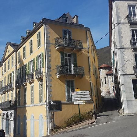 Vaste Appartement, Lumineux, 8 Couchages Eaux Bonnes Bagian luar foto